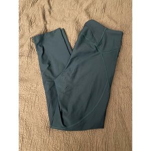 UNDERARMOUR Deep Teal Compression Leggings (Sz M)